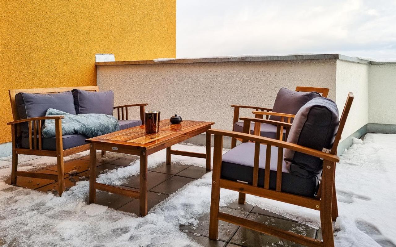 Wiluka Penthouse Mit Grosser Dachterasse Nachhaltig Eingerichtet Netflix Лимбург-на-Лане Екстериор снимка